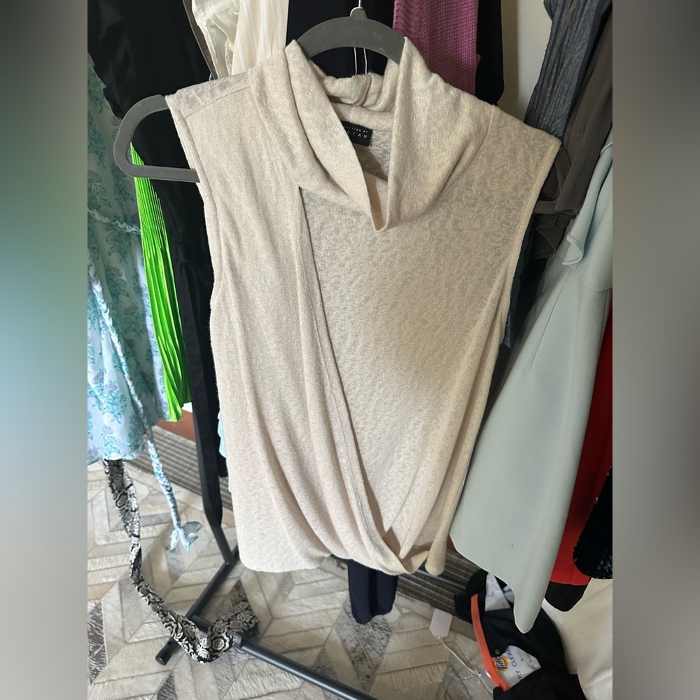 Sweater tank